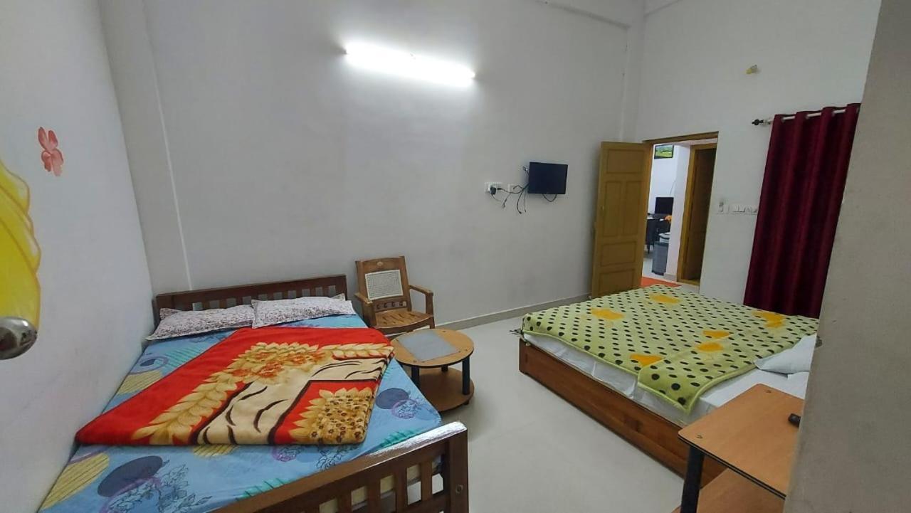 Greenpepperhomestay Munnar Anaviratty Εξωτερικό φωτογραφία