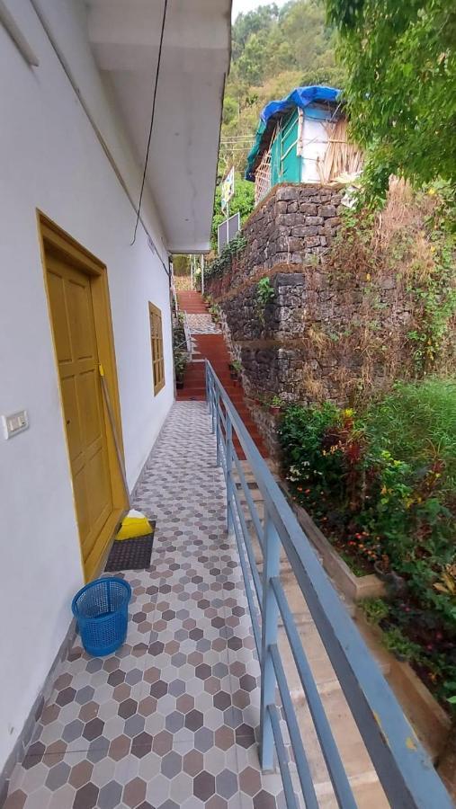Greenpepperhomestay Munnar Anaviratty Εξωτερικό φωτογραφία