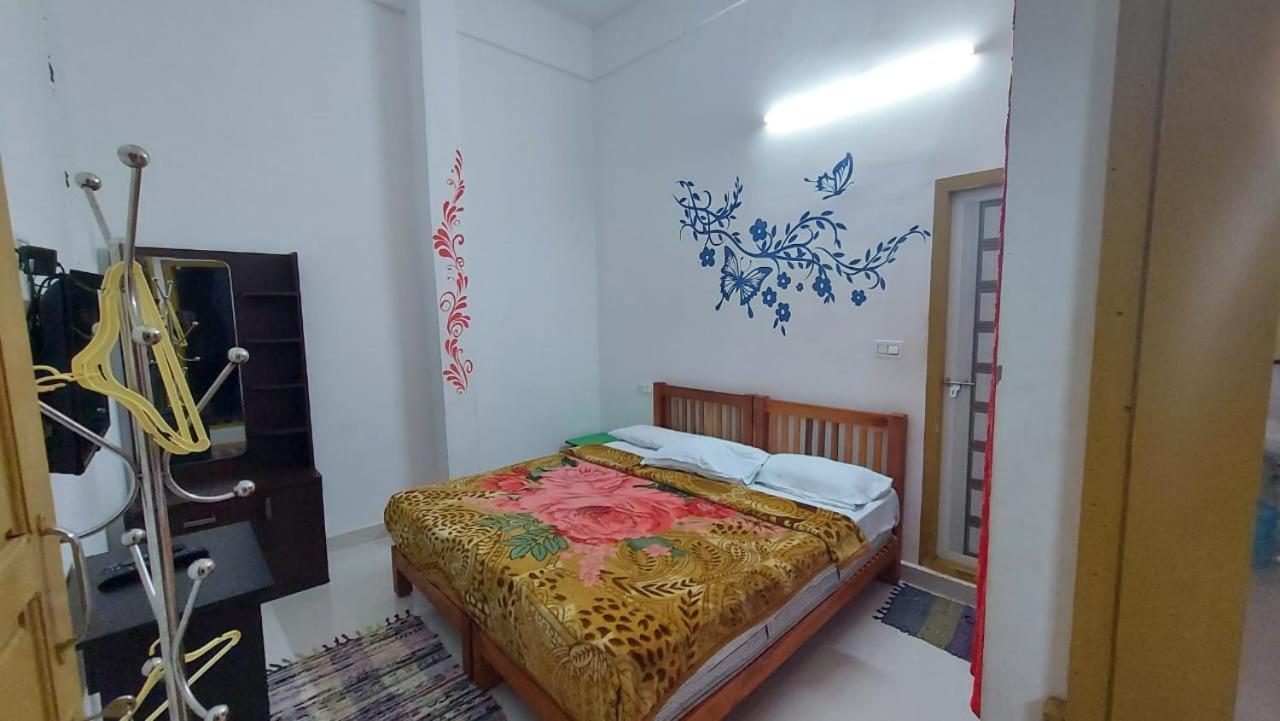 Greenpepperhomestay Munnar Anaviratty Εξωτερικό φωτογραφία