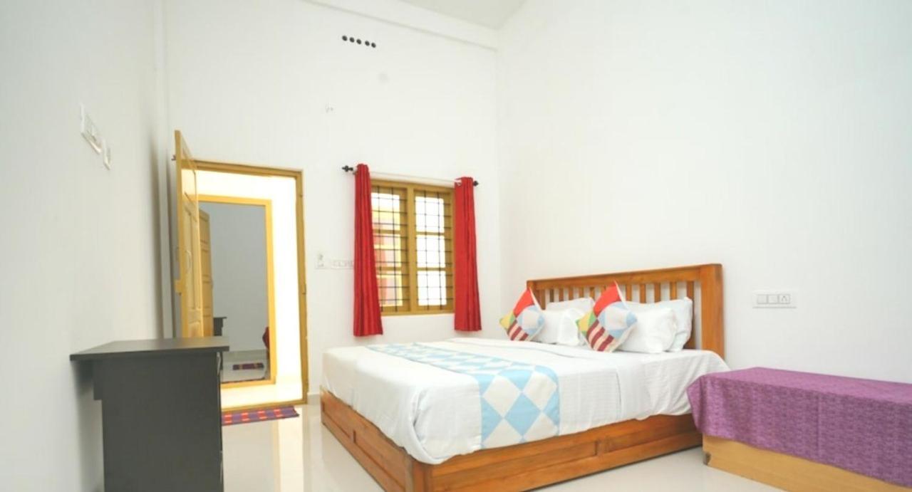 Greenpepperhomestay Munnar Anaviratty Εξωτερικό φωτογραφία
