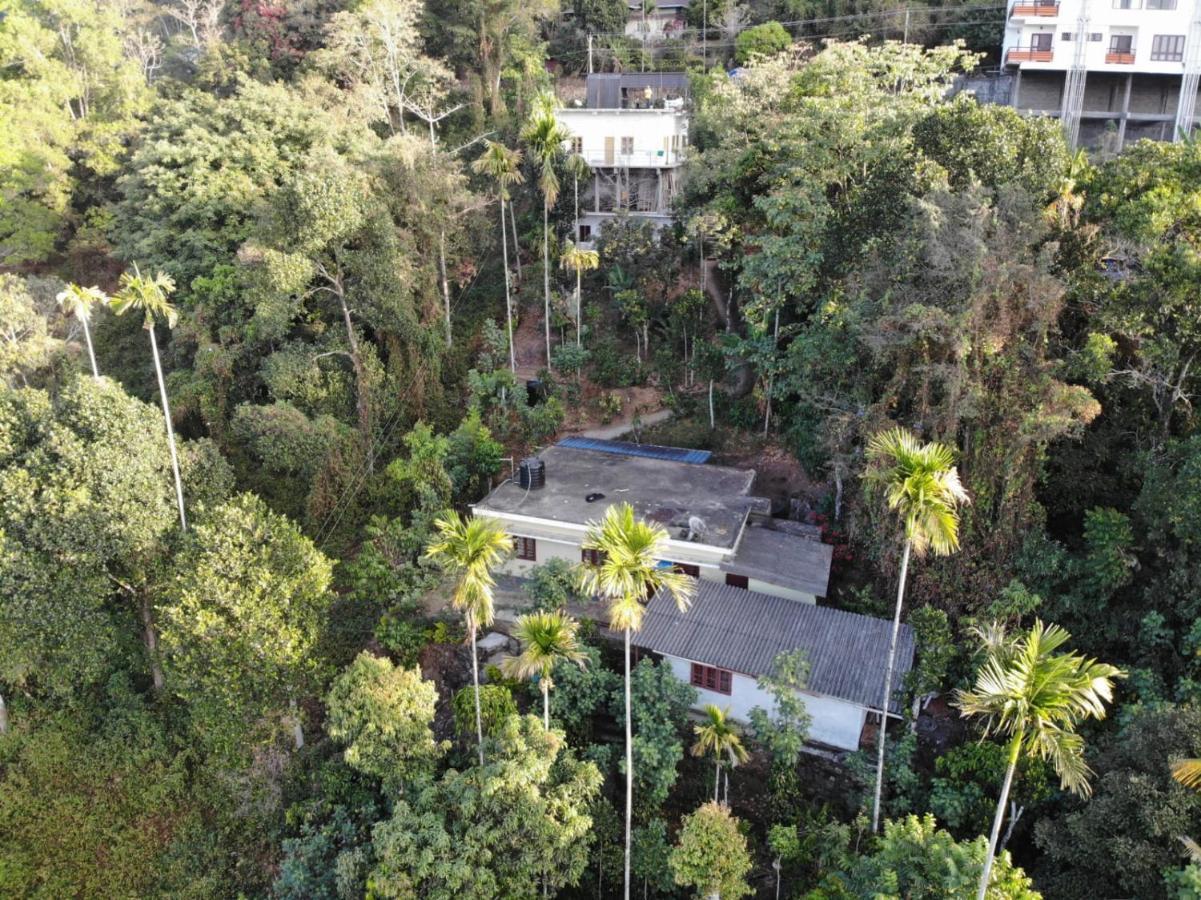 Greenpepperhomestay Munnar Anaviratty Εξωτερικό φωτογραφία